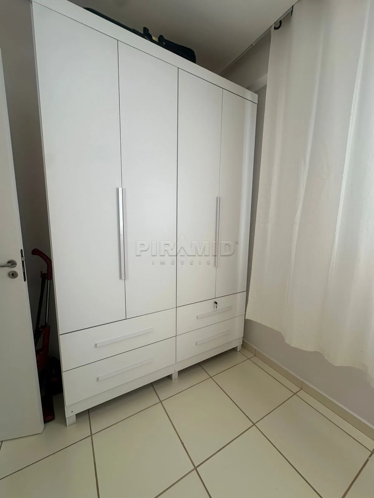 Comprar Apartamento / Padr&atilde;o em Ribeir&atilde;o Preto R$ 400.000,00 - Foto 10