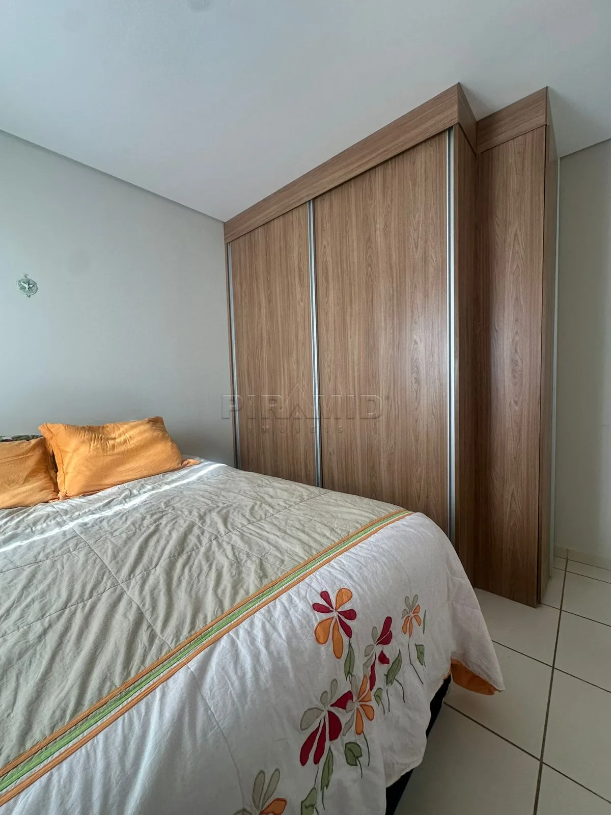 Comprar Apartamento / Padr&atilde;o em Ribeir&atilde;o Preto R$ 400.000,00 - Foto 13