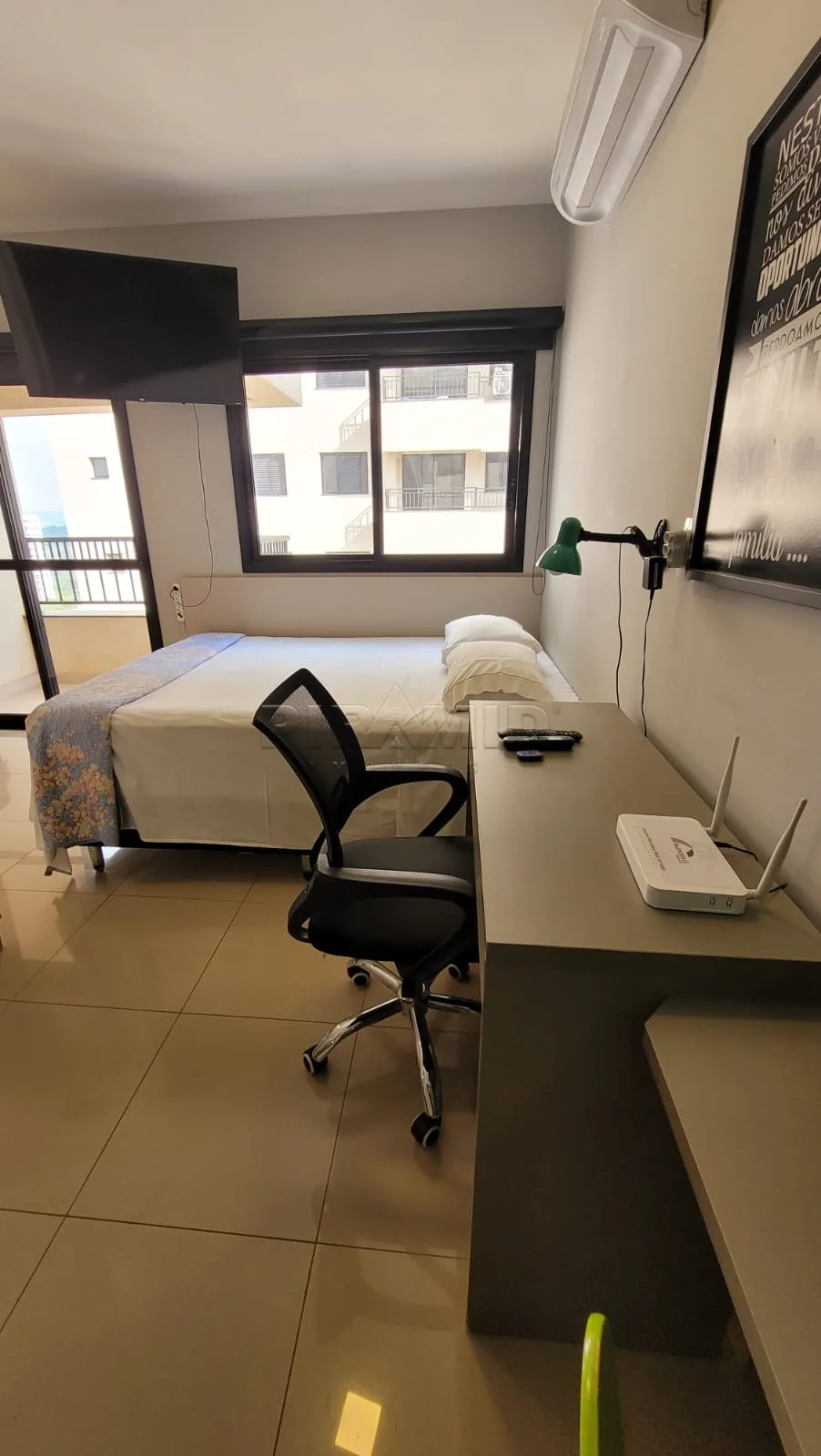 Alugar Apartamento / Kitchnet em Ribeir&atilde;o Preto R$ 2.200,00 - Foto 2