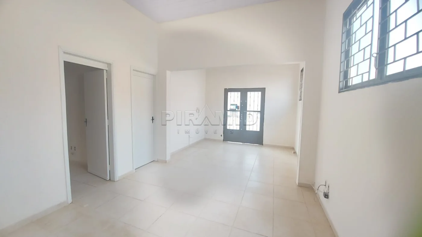 Alugar Comercial / Casa em Ribeir&atilde;o Preto R$ 2.000,00 - Foto 1