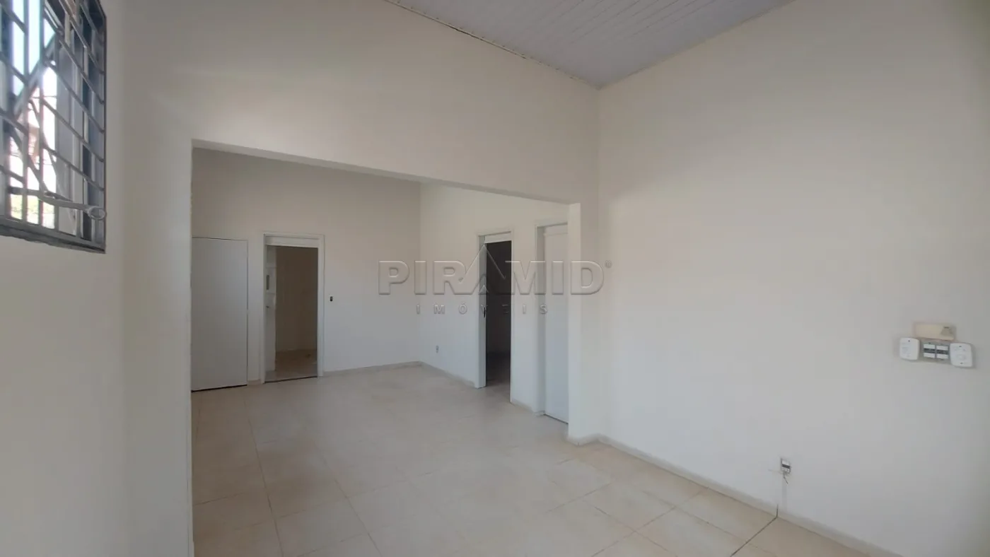 Alugar Comercial / Casa em Ribeir&atilde;o Preto R$ 2.000,00 - Foto 3
