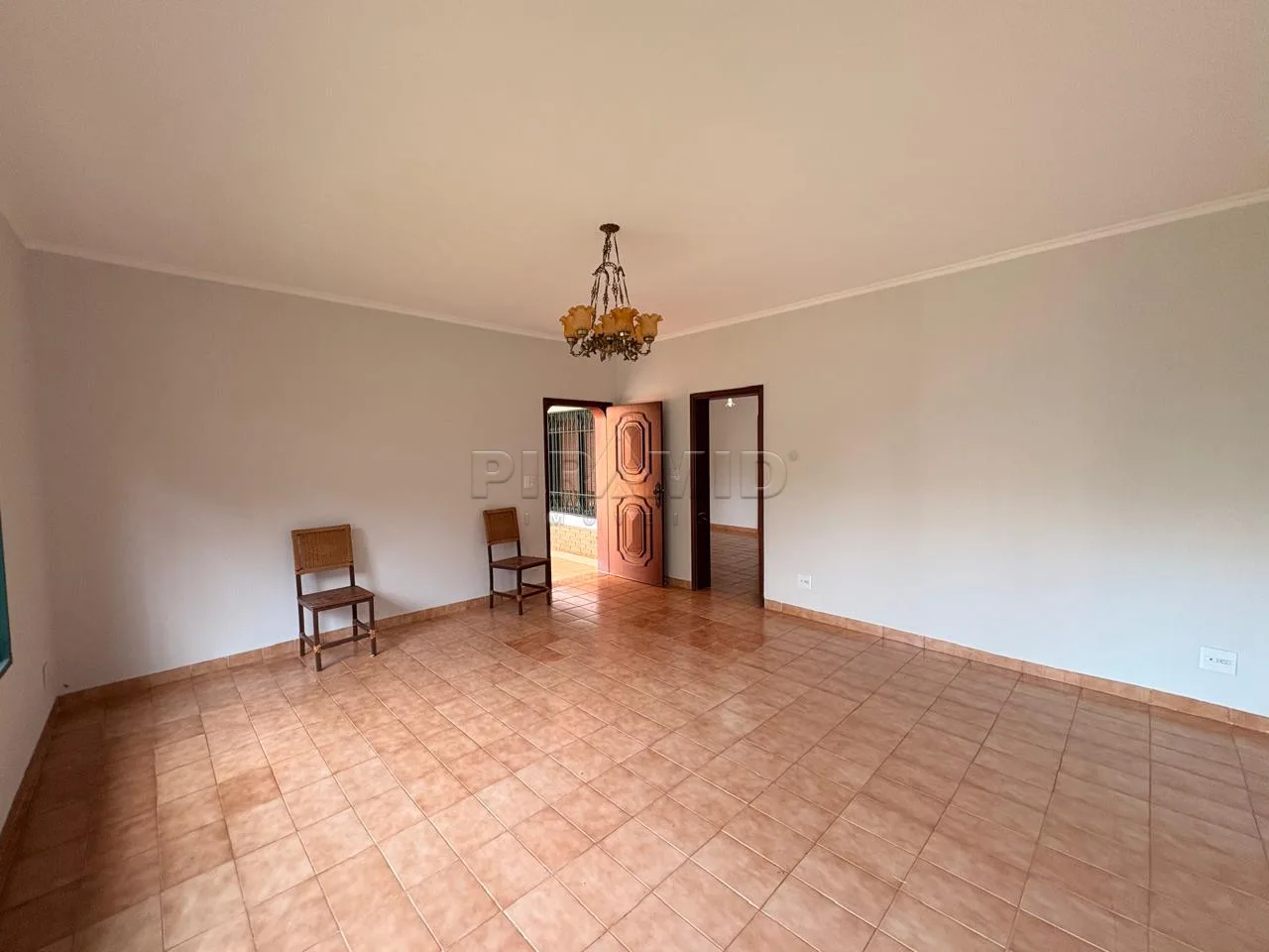 Alugar Casa / Padr&atilde;o em Ribeir&atilde;o Preto R$ 3.800,00 - Foto 6