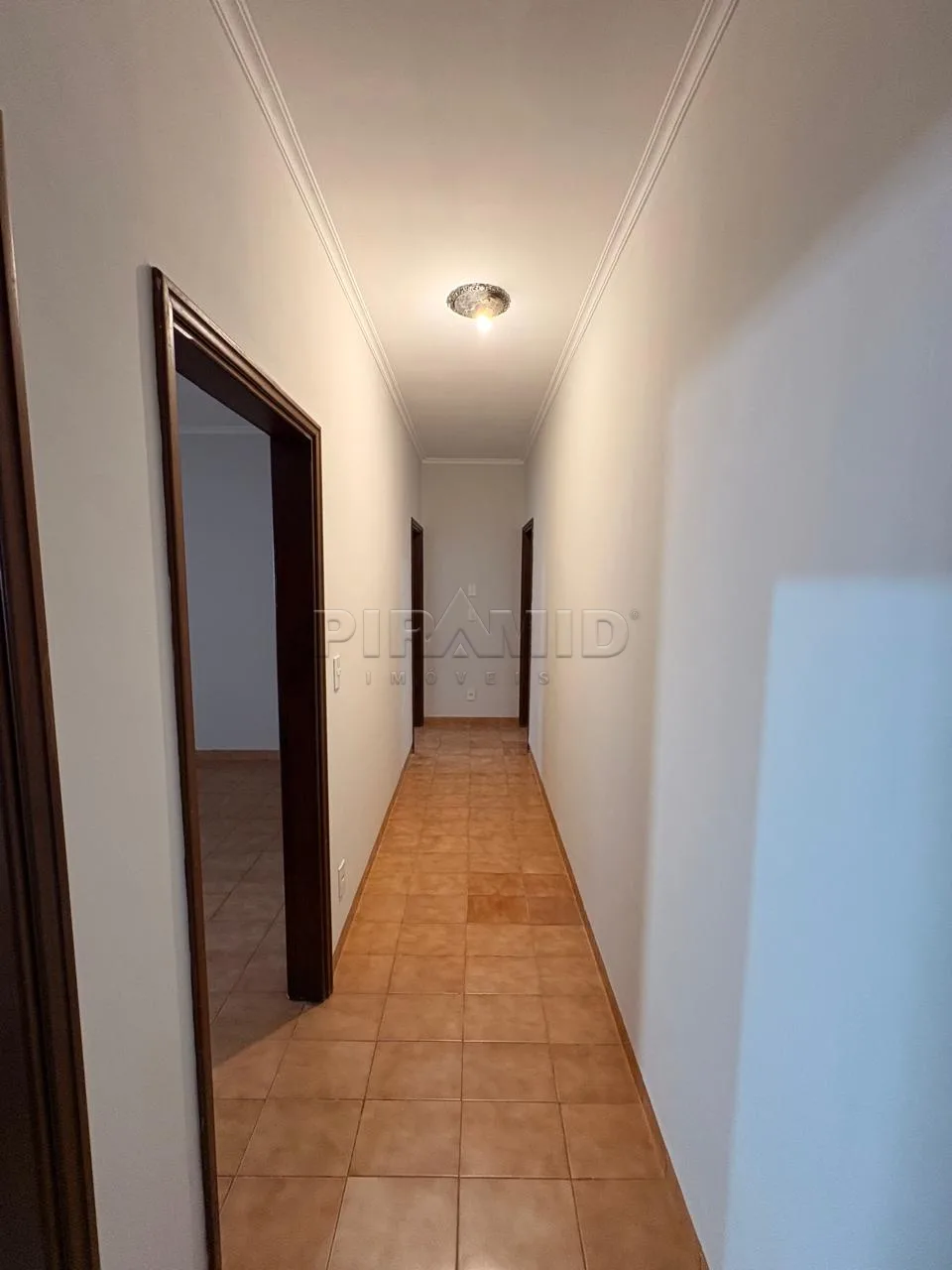 Alugar Casa / Padr&atilde;o em Ribeir&atilde;o Preto R$ 3.800,00 - Foto 16