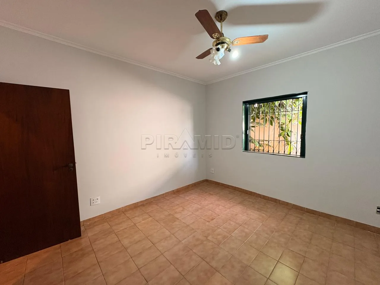 Alugar Casa / Padr&atilde;o em Ribeir&atilde;o Preto R$ 3.800,00 - Foto 20