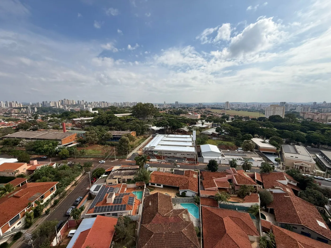 Alugar Apartamento / Kitchnet em Ribeir&atilde;o Preto R$ 1.900,00 - Foto 5