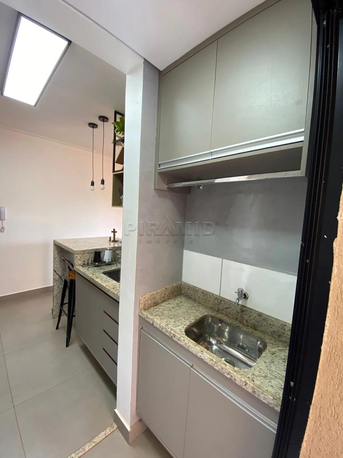 Comprar Apartamento / Padr&atilde;o em Ribeir&atilde;o Preto R$ 450.000,00 - Foto 8