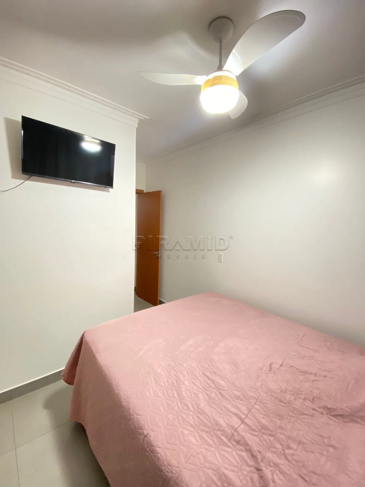 Comprar Apartamento / Padr&atilde;o em Ribeir&atilde;o Preto R$ 450.000,00 - Foto 22
