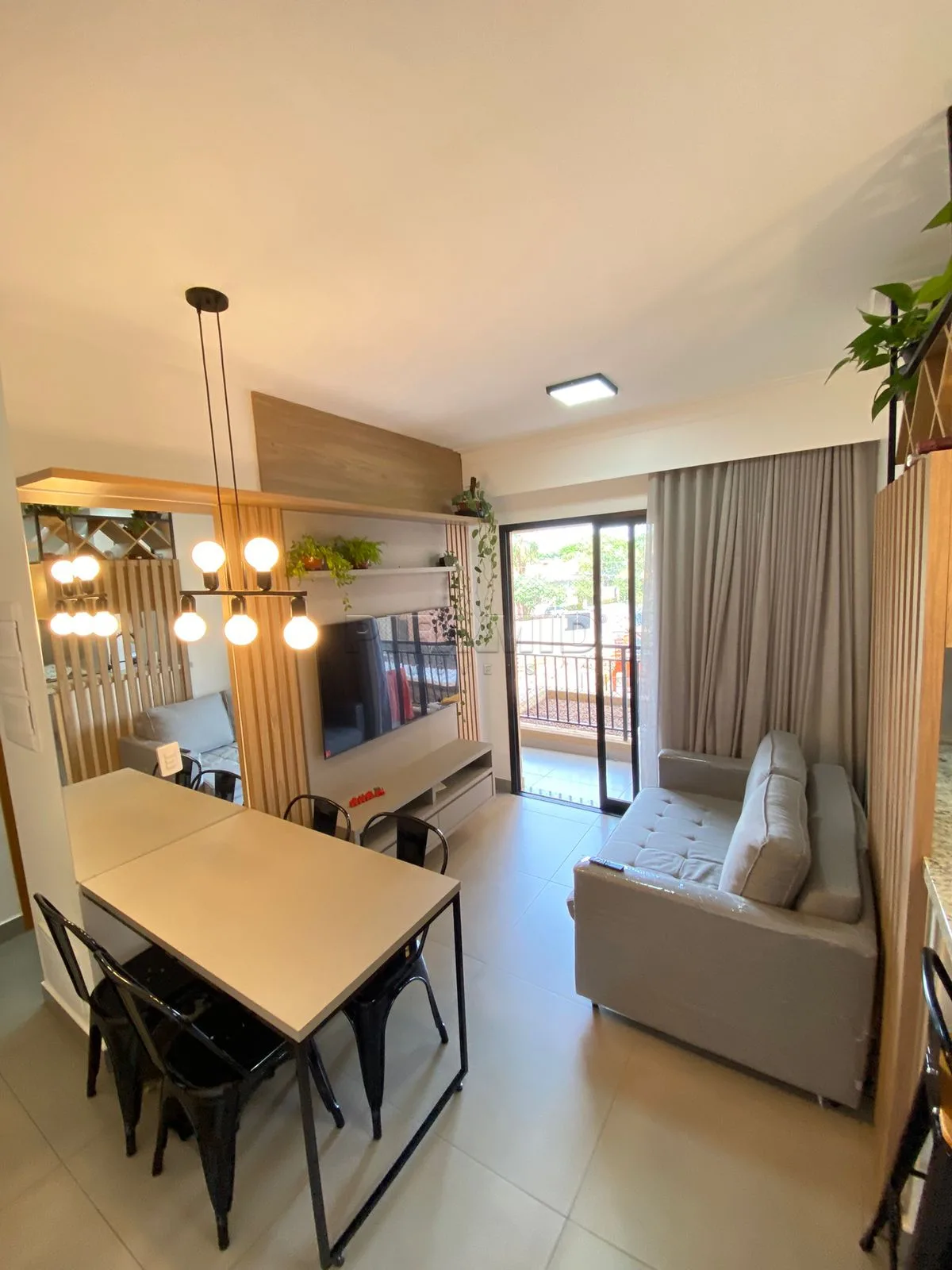 Comprar Apartamento / Padr&atilde;o em Ribeir&atilde;o Preto R$ 450.000,00 - Foto 1