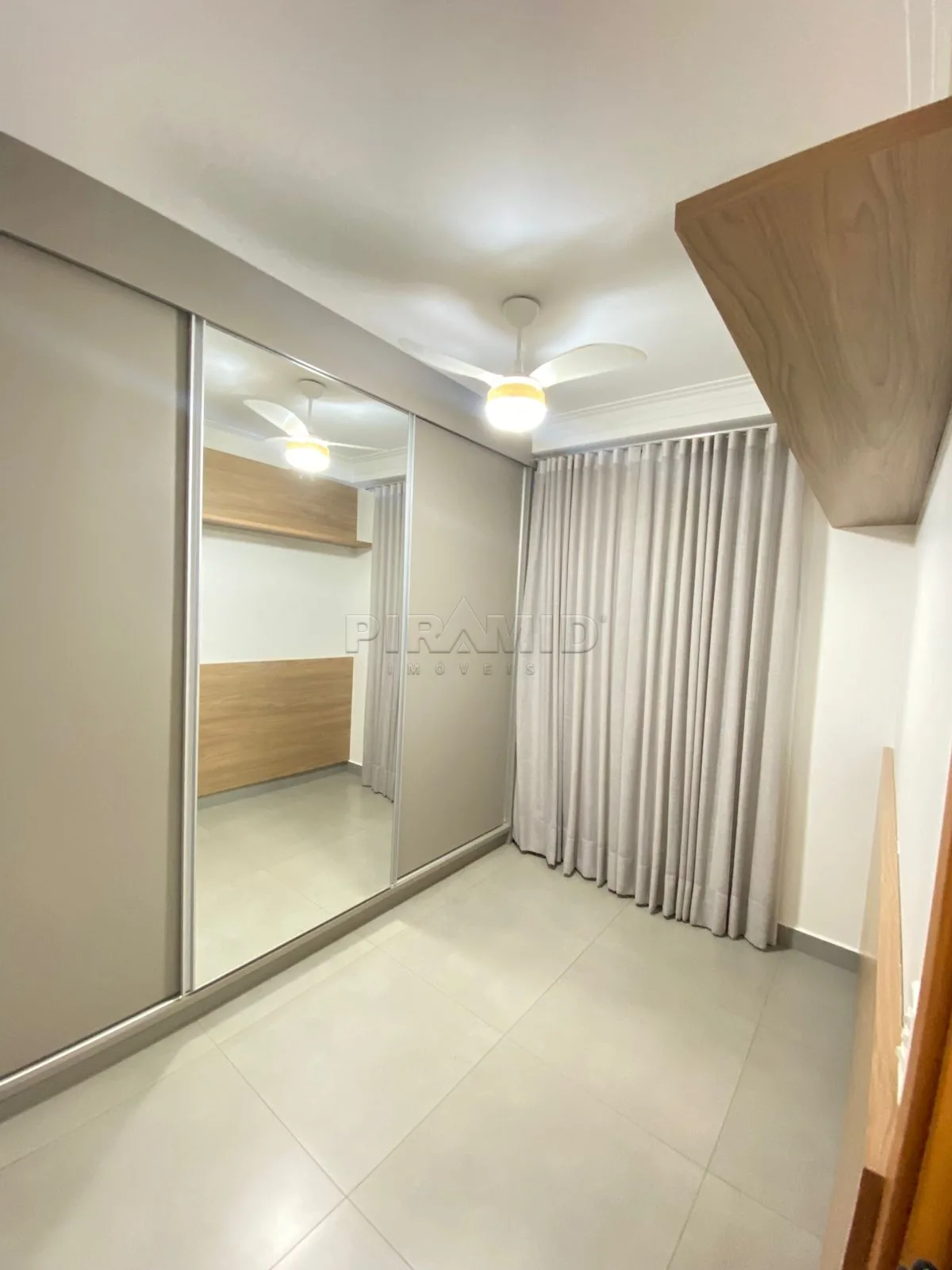 Comprar Apartamento / Padr&atilde;o em Ribeir&atilde;o Preto R$ 450.000,00 - Foto 19