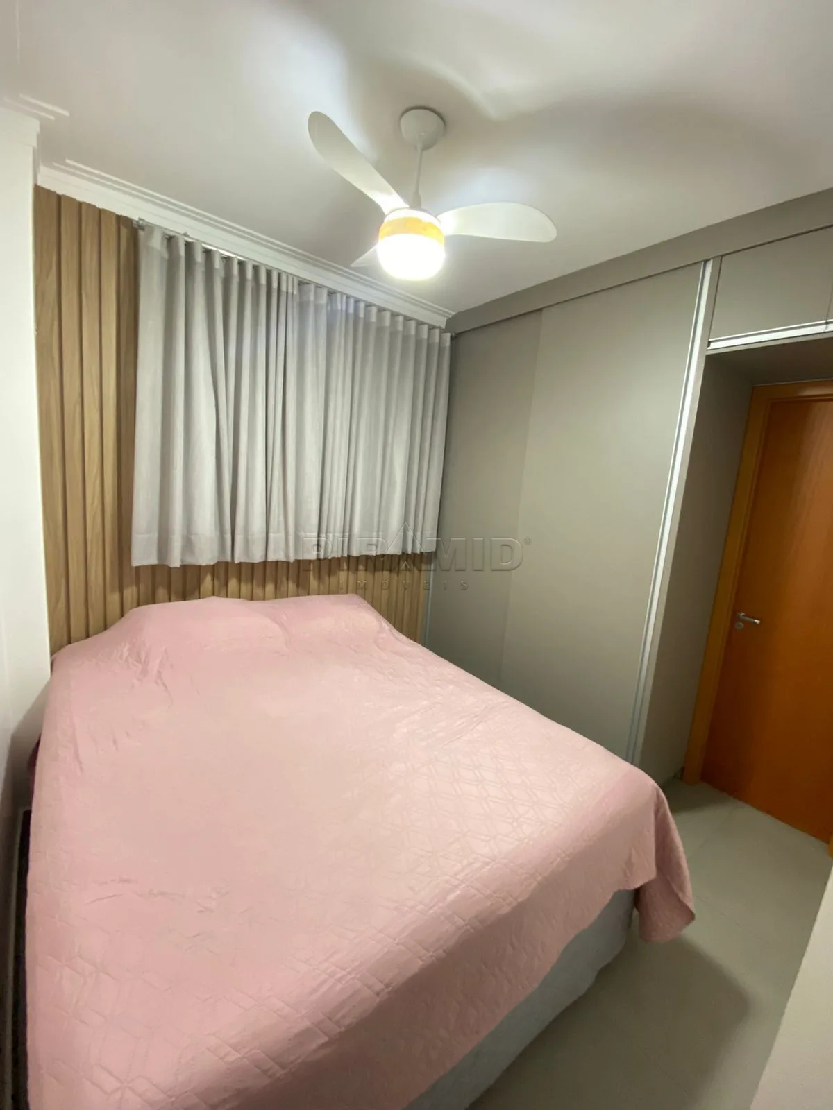 Comprar Apartamento / Padr&atilde;o em Ribeir&atilde;o Preto R$ 450.000,00 - Foto 20
