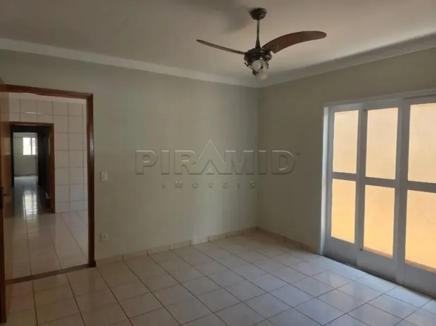 Alugar Casa / Padr&atilde;o em Ribeir&atilde;o Preto R$ 3.700,00 - Foto 4