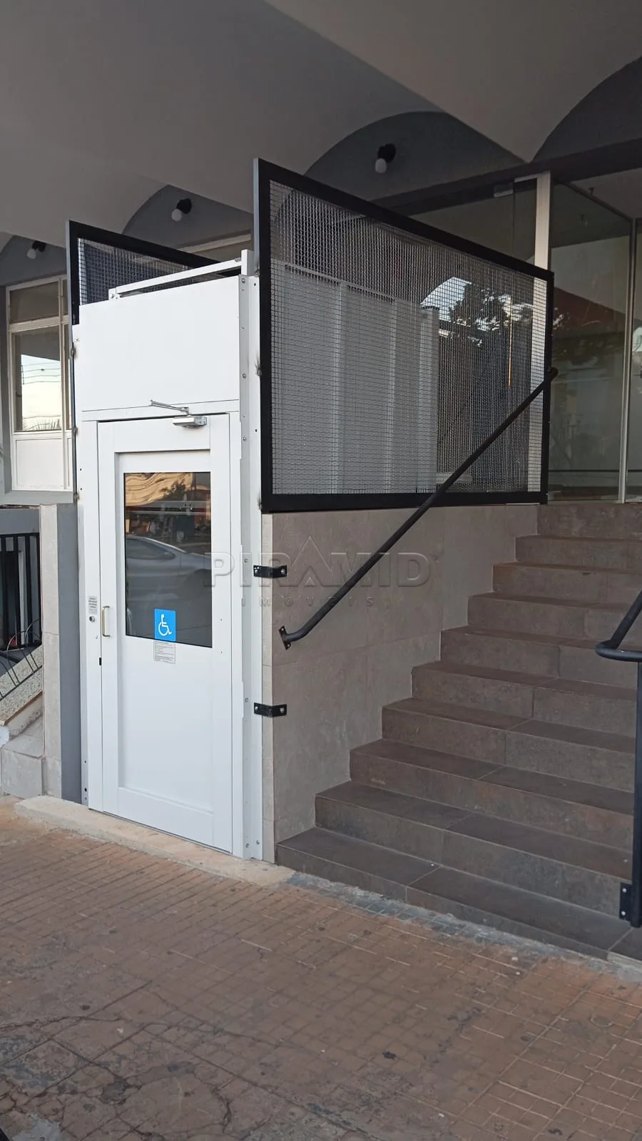 Alugar Comercial / Sal&atilde;o em Jaboticabal R$ 16.000,00 - Foto 5