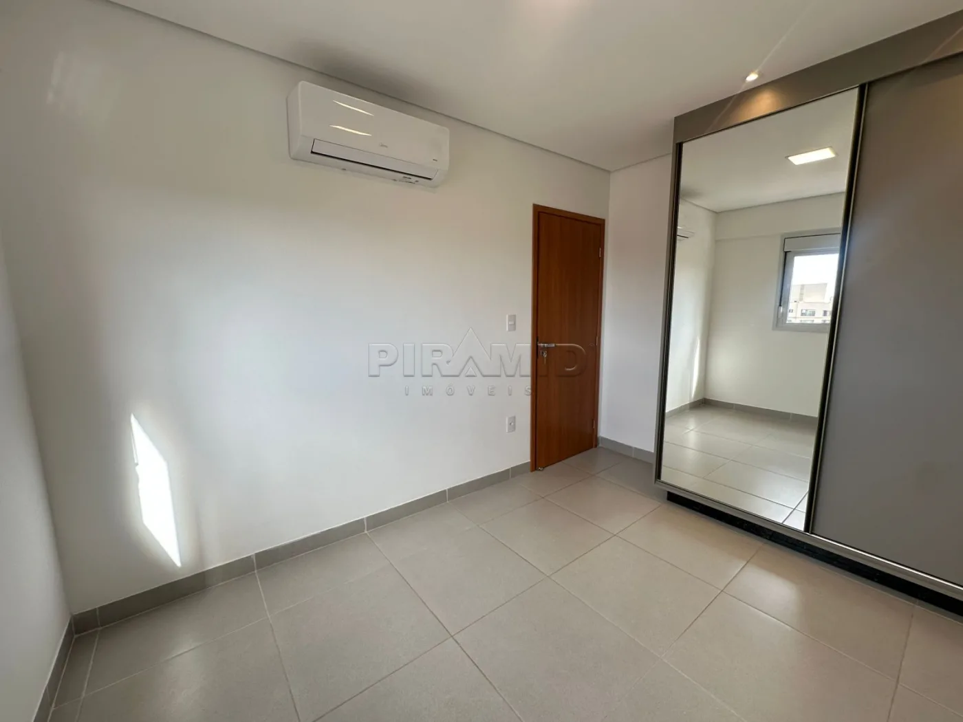 Alugar Apartamento / Padr&atilde;o em Ribeir&atilde;o Preto R$ 2.800,00 - Foto 10