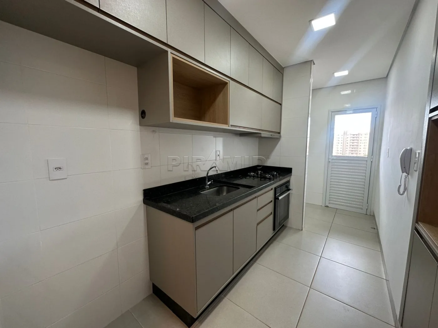 Alugar Apartamento / Padr&atilde;o em Ribeir&atilde;o Preto R$ 2.800,00 - Foto 12