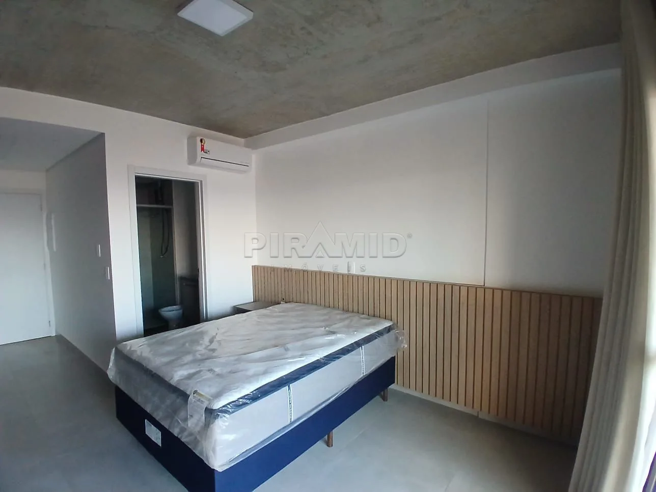 Alugar Apartamento / Padr&atilde;o em Ribeir&atilde;o Preto R$ 2.800,00 - Foto 2
