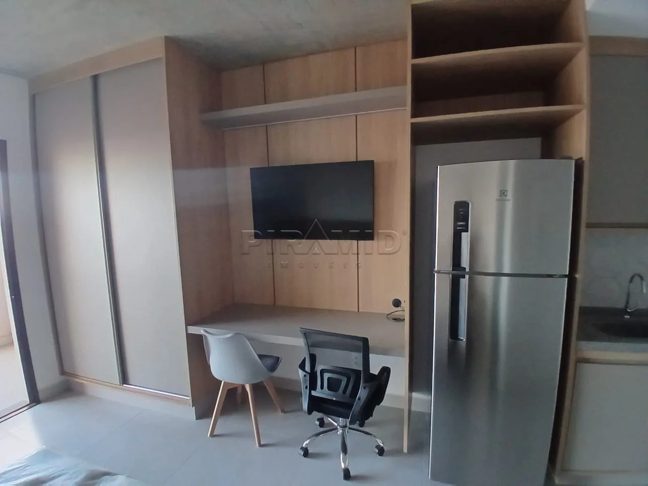 Alugar Apartamento / Padr&atilde;o em Ribeir&atilde;o Preto R$ 2.800,00 - Foto 6