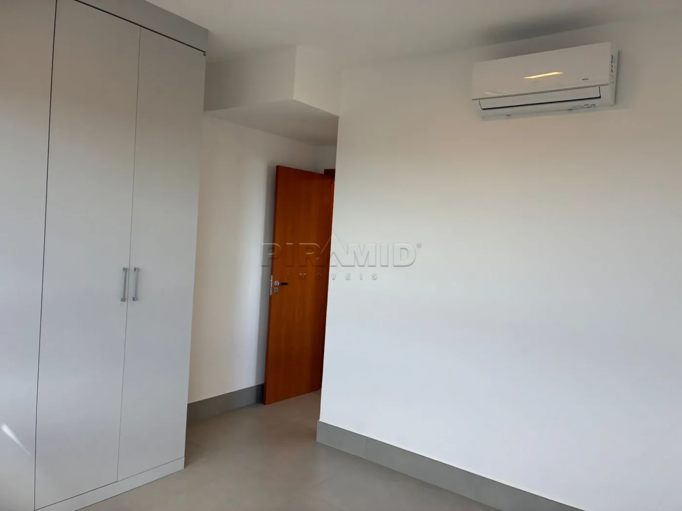 Alugar Apartamento / Padr&atilde;o em Ribeir&atilde;o Preto R$ 6.000,00 - Foto 10