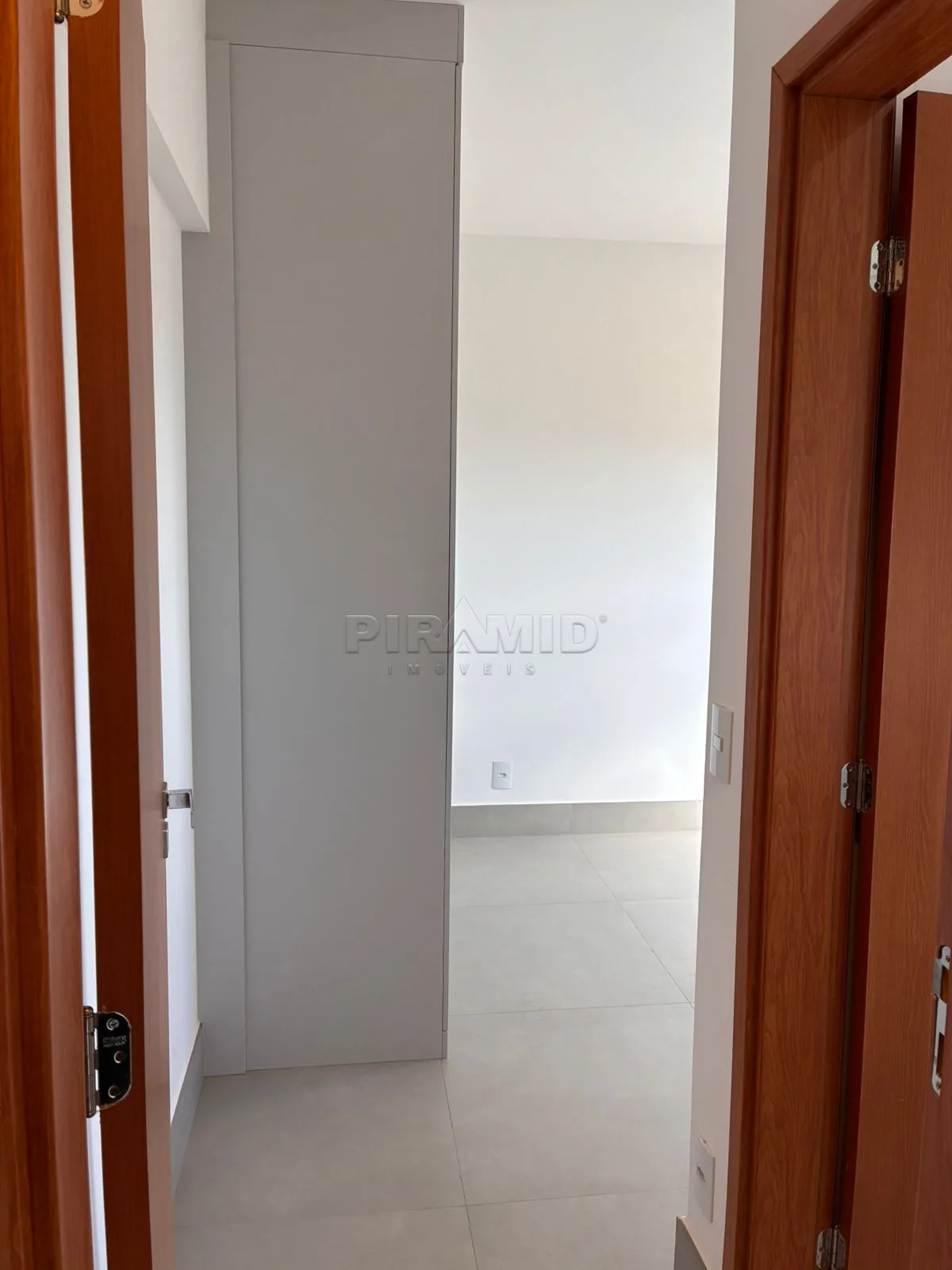 Alugar Apartamento / Padr&atilde;o em Ribeir&atilde;o Preto R$ 6.000,00 - Foto 11