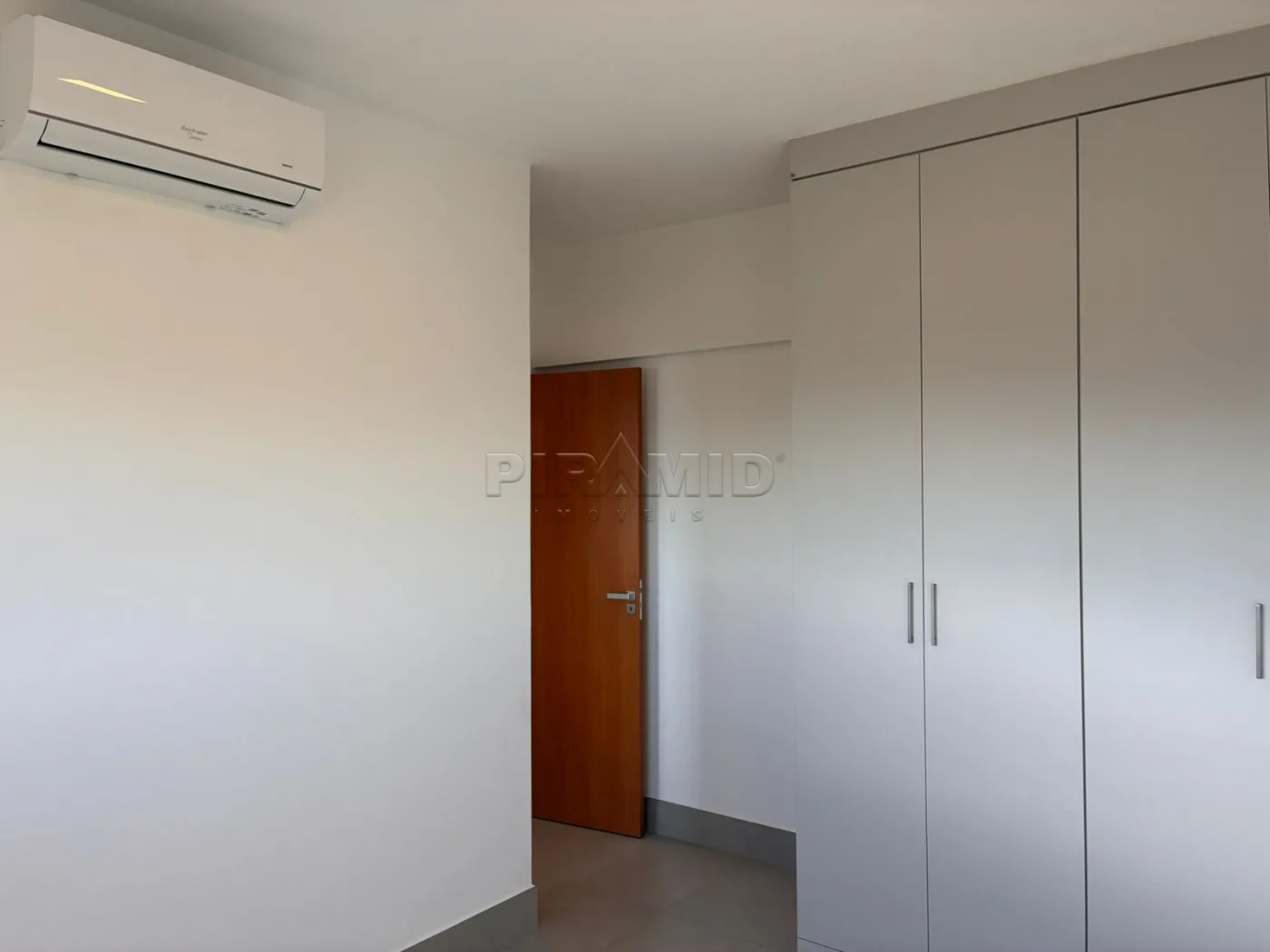 Alugar Apartamento / Padr&atilde;o em Ribeir&atilde;o Preto R$ 6.000,00 - Foto 14