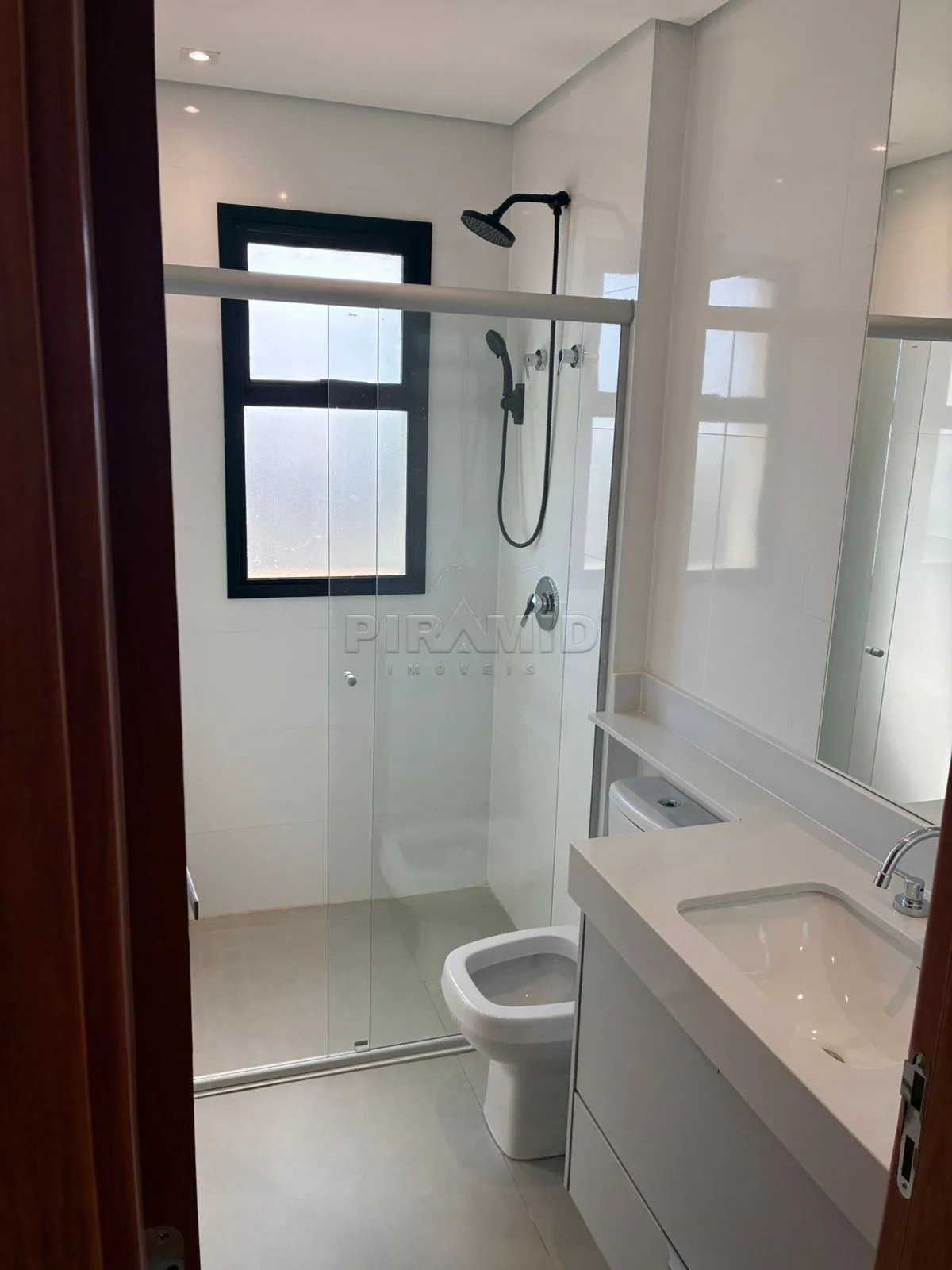 Alugar Apartamento / Padr&atilde;o em Ribeir&atilde;o Preto R$ 6.000,00 - Foto 15