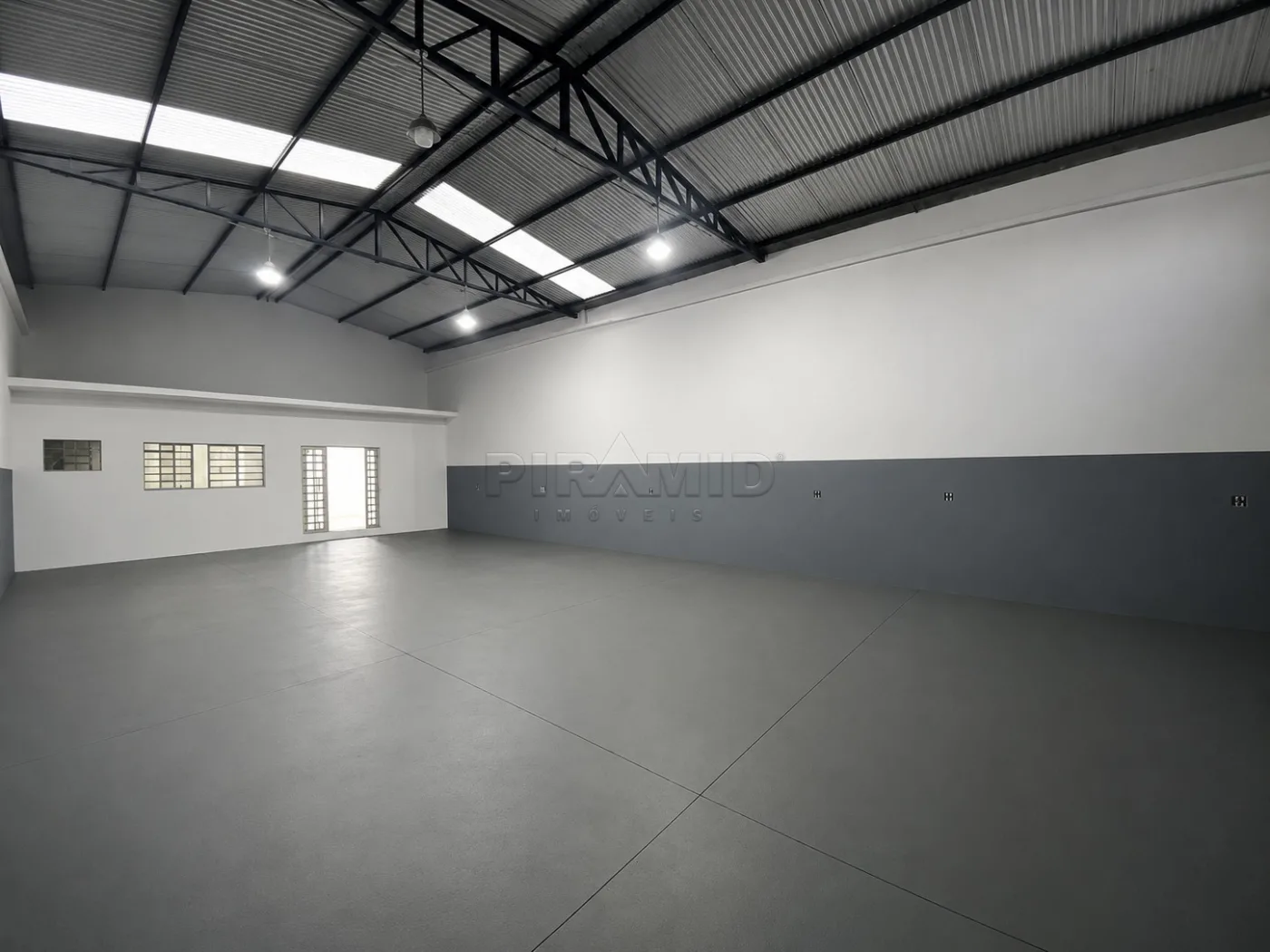 Alugar Comercial / Sal&atilde;o em Ribeir&atilde;o Preto R$ 3.200,00 - Foto 3