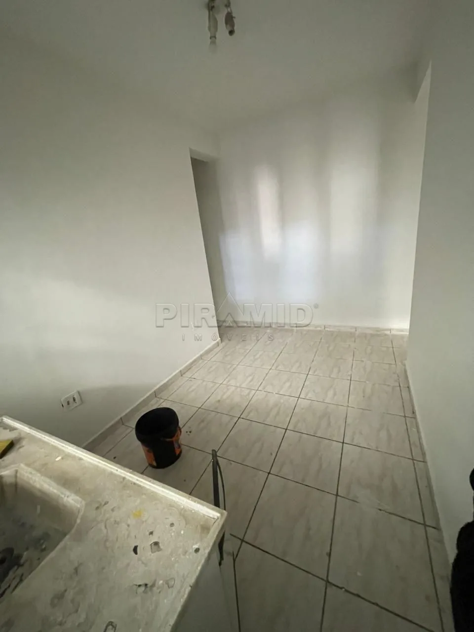 Alugar Comercial / Sal&atilde;o em Ribeir&atilde;o Preto R$ 3.200,00 - Foto 6