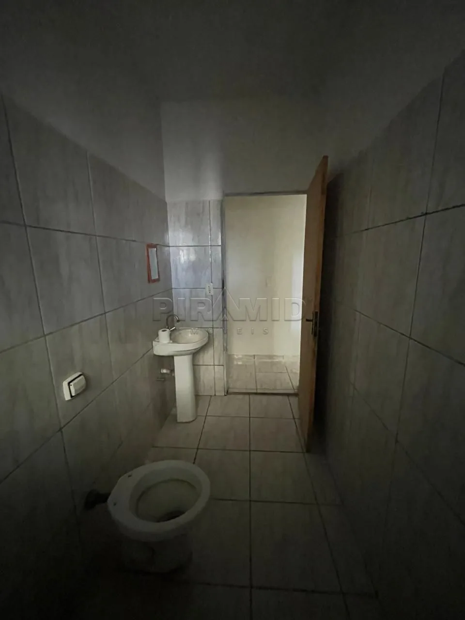 Alugar Comercial / Sal&atilde;o em Ribeir&atilde;o Preto R$ 3.200,00 - Foto 8