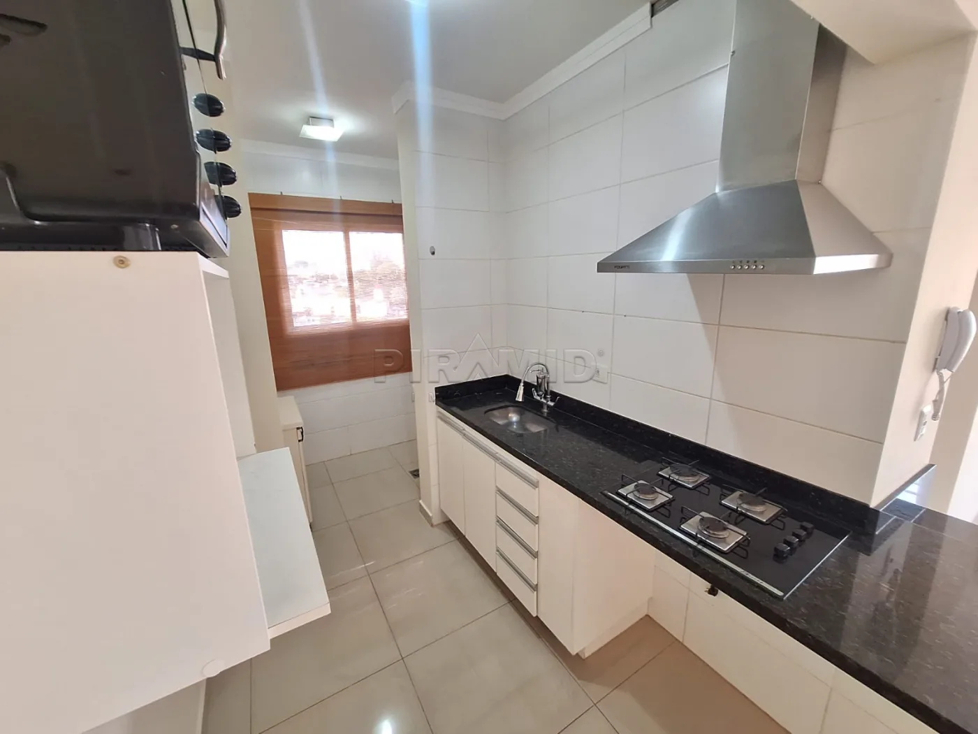 Alugar Apartamento / Padr&atilde;o em Ribeir&atilde;o Preto R$ 1.500,00 - Foto 9
