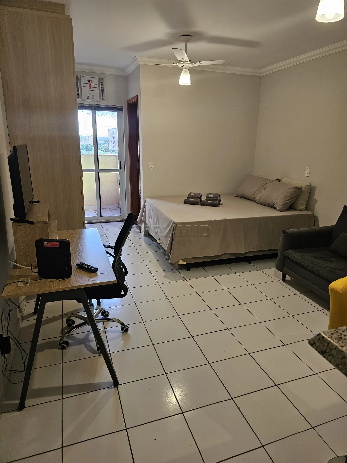 Alugar Apartamento / Kitchnet em Ribeir&atilde;o Preto R$ 1.900,00 - Foto 4