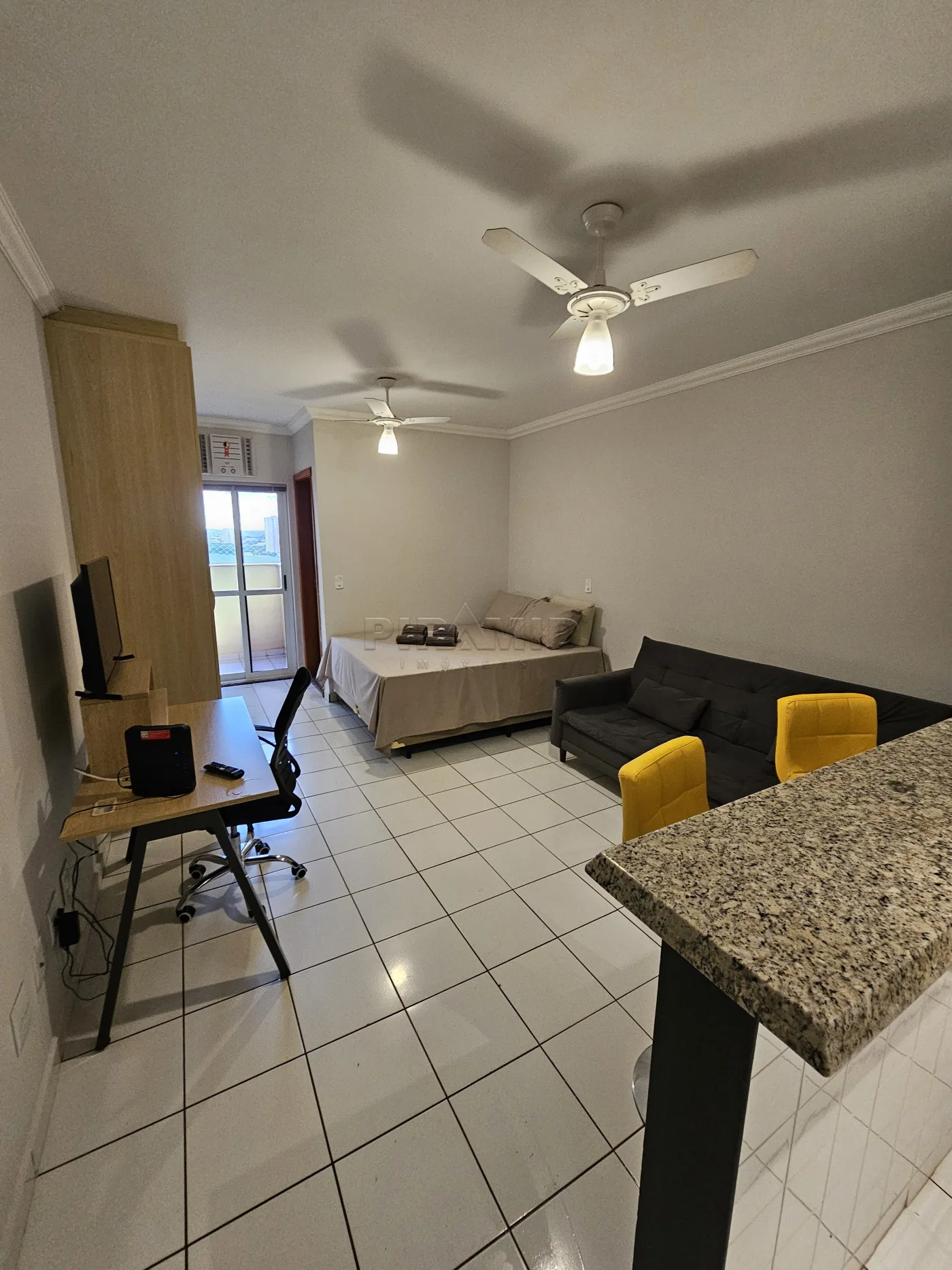 Alugar Apartamento / Kitchnet em Ribeir&atilde;o Preto R$ 1.900,00 - Foto 5