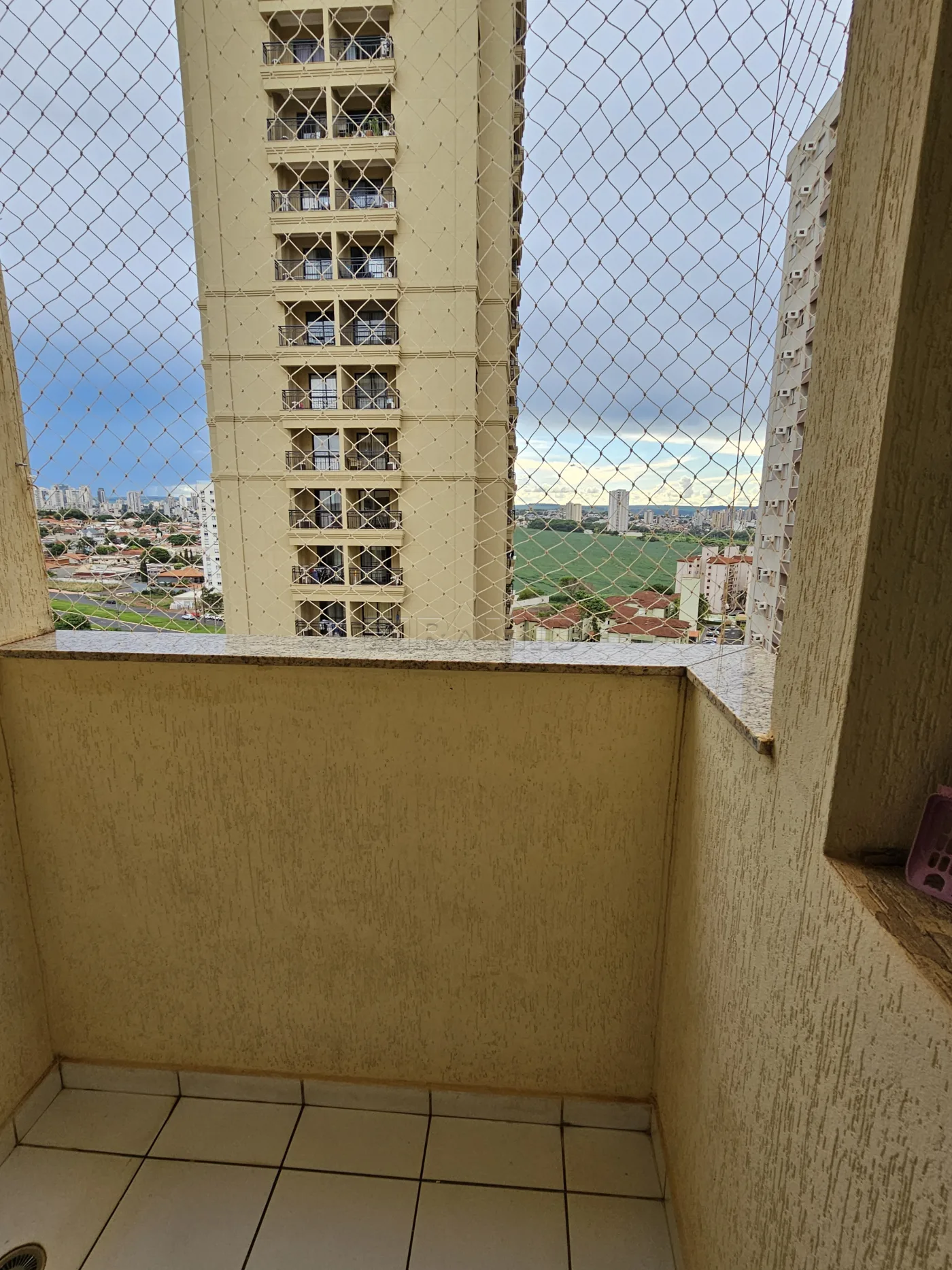 Alugar Apartamento / Kitchnet em Ribeir&atilde;o Preto R$ 1.900,00 - Foto 12