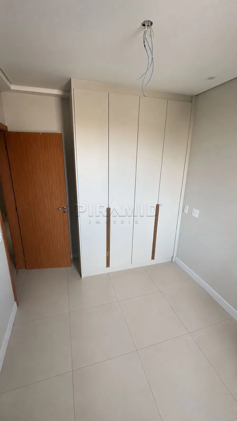 Comprar Apartamento / Padr&atilde;o em Ribeir&atilde;o Preto R$ 450.000,00 - Foto 7