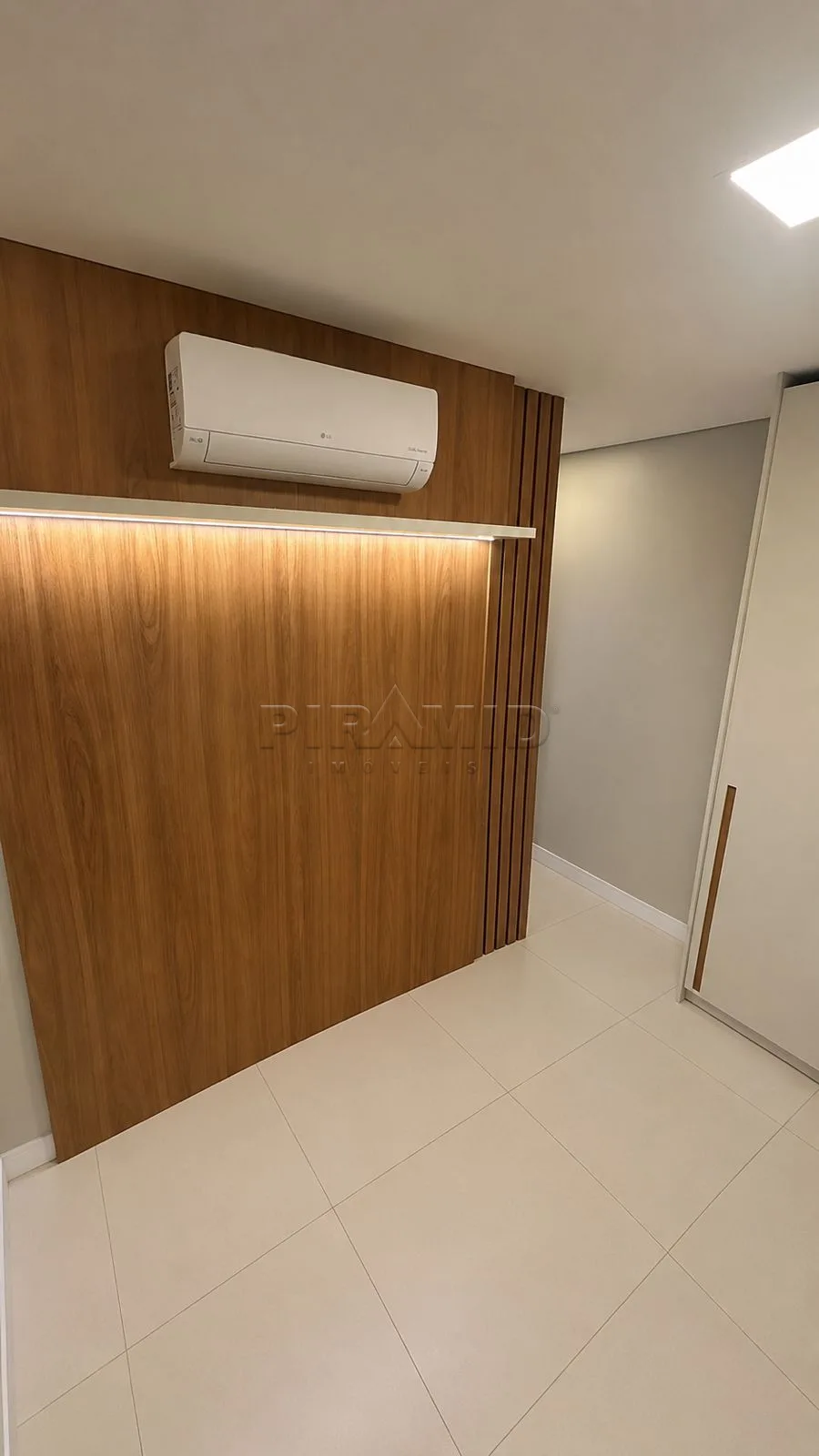 Comprar Apartamento / Padr&atilde;o em Ribeir&atilde;o Preto R$ 450.000,00 - Foto 9