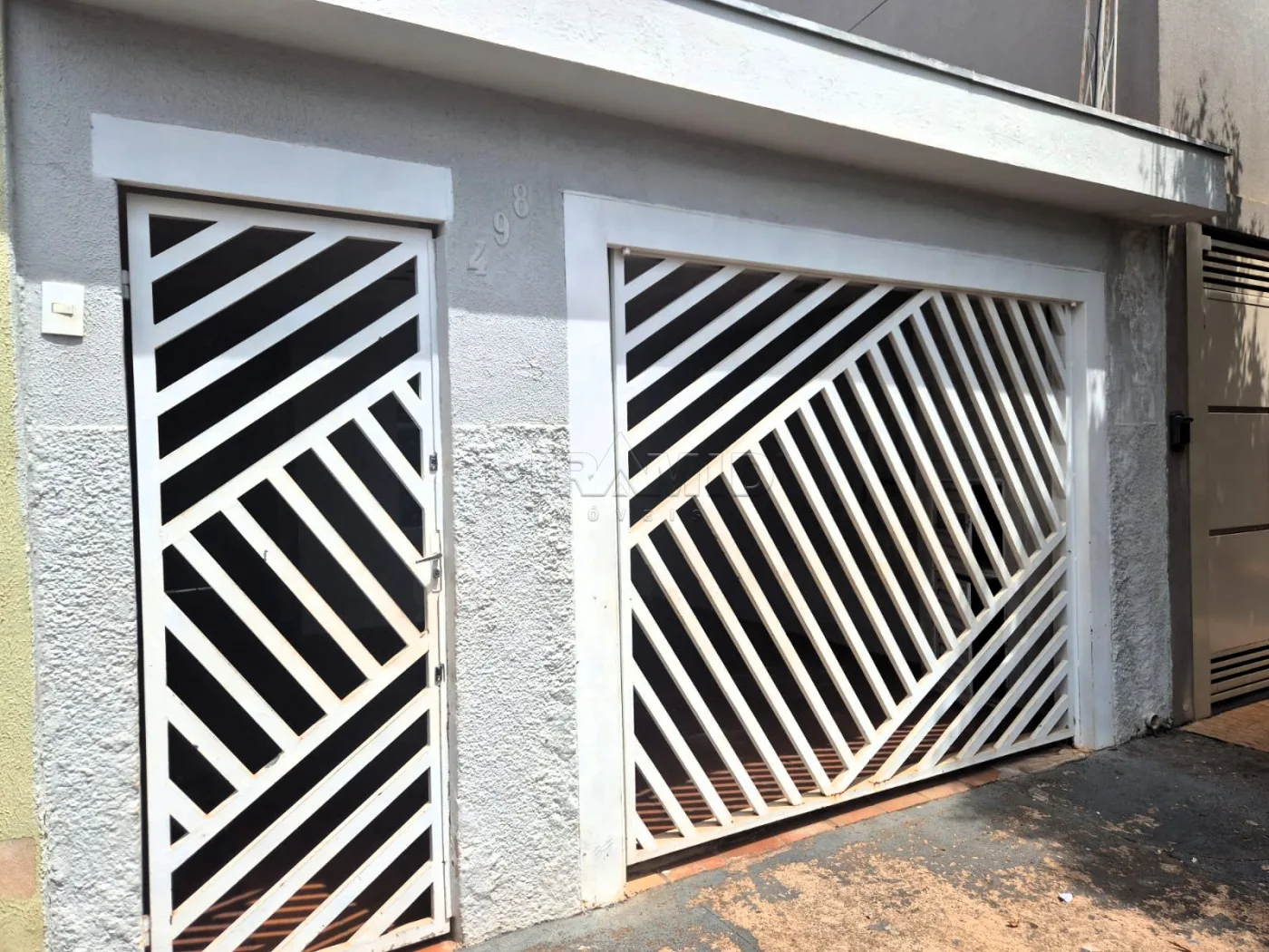 Comprar Casa / Padr&atilde;o em Ribeir&atilde;o Preto R$ 285.000,00 - Foto 1