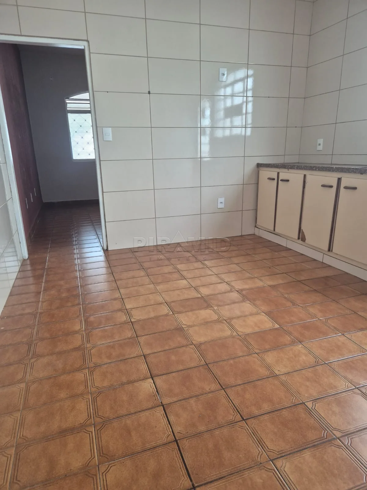 Comprar Casa / Padr&atilde;o em Ribeir&atilde;o Preto R$ 285.000,00 - Foto 4