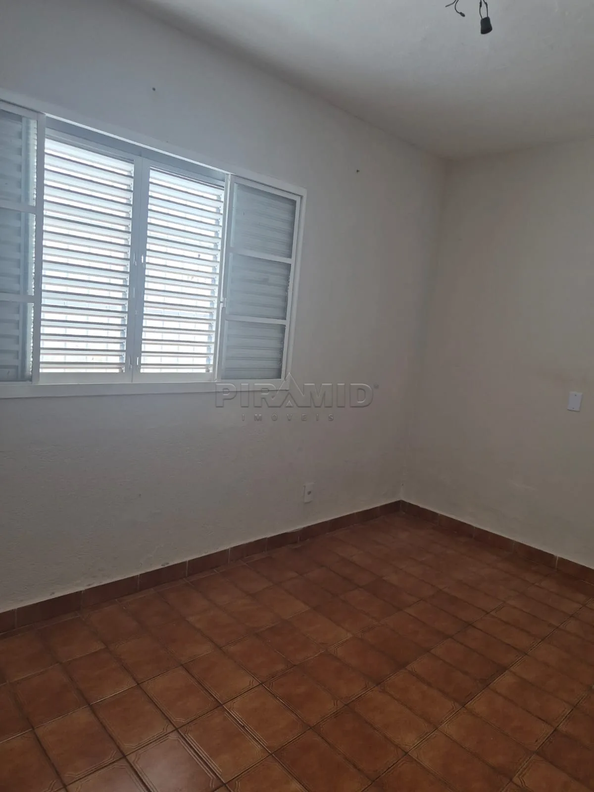 Comprar Casa / Padr&atilde;o em Ribeir&atilde;o Preto R$ 285.000,00 - Foto 7