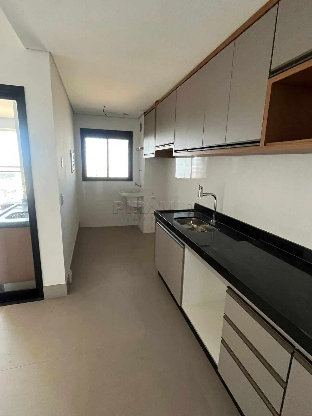 Alugar Apartamento / Padr&atilde;o em Ribeir&atilde;o Preto R$ 5.800,00 - Foto 4