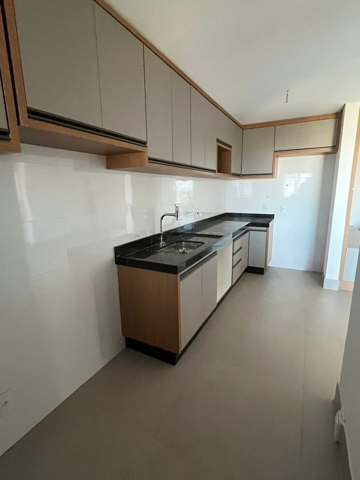 Alugar Apartamento / Padr&atilde;o em Ribeir&atilde;o Preto R$ 5.800,00 - Foto 5