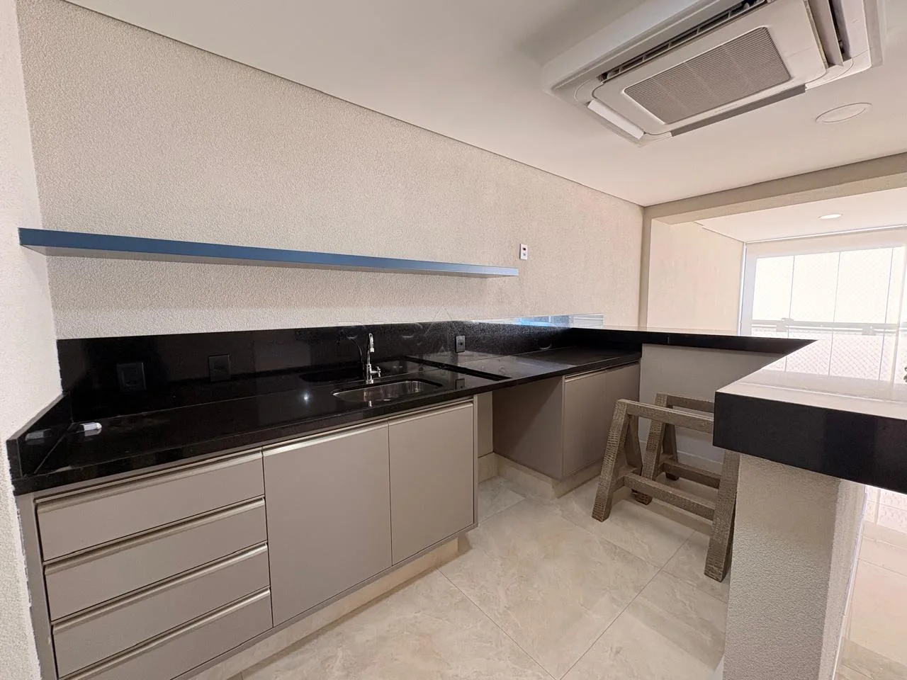 Alugar Apartamento / Padr&atilde;o em Ribeir&atilde;o Preto R$ 18.000,00 - Foto 9