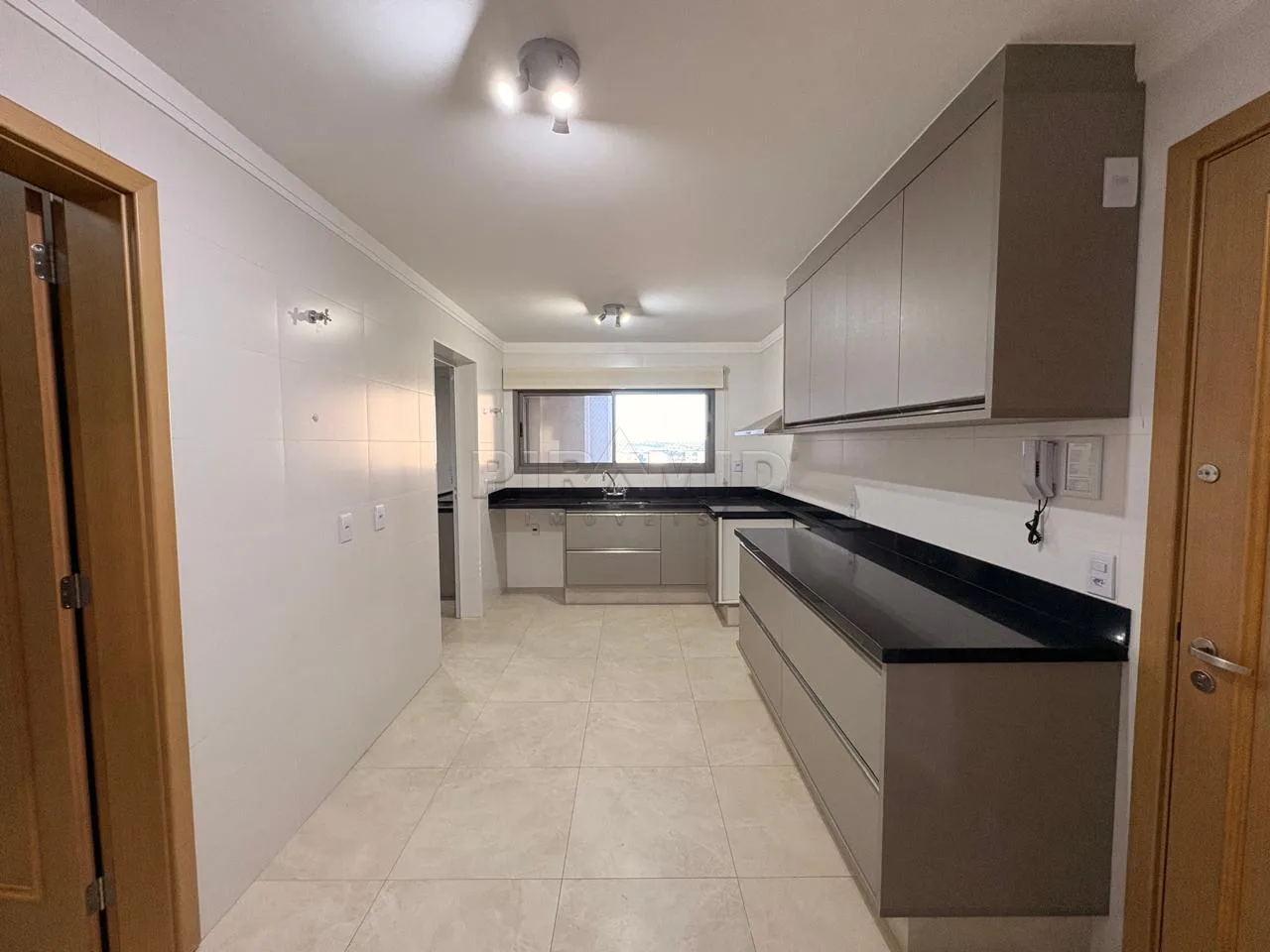 Alugar Apartamento / Padr&atilde;o em Ribeir&atilde;o Preto R$ 18.000,00 - Foto 14