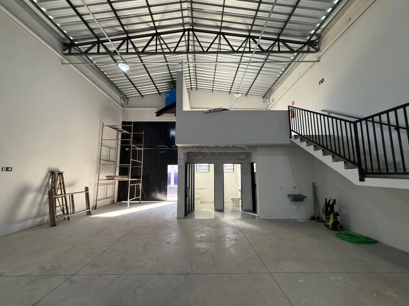 Alugar Comercial / Sal&atilde;o em Ribeir&atilde;o Preto R$ 7.000,00 - Foto 4