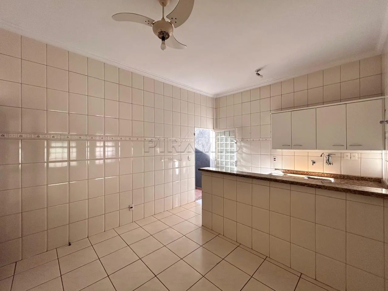 Alugar Casa / Padr&atilde;o em Ribeir&atilde;o Preto R$ 3.500,00 - Foto 12
