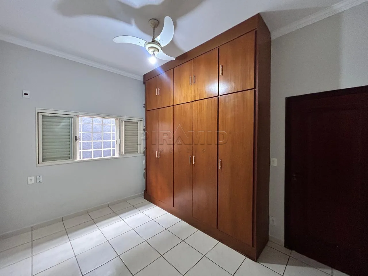 Alugar Casa / Padr&atilde;o em Ribeir&atilde;o Preto R$ 3.500,00 - Foto 22
