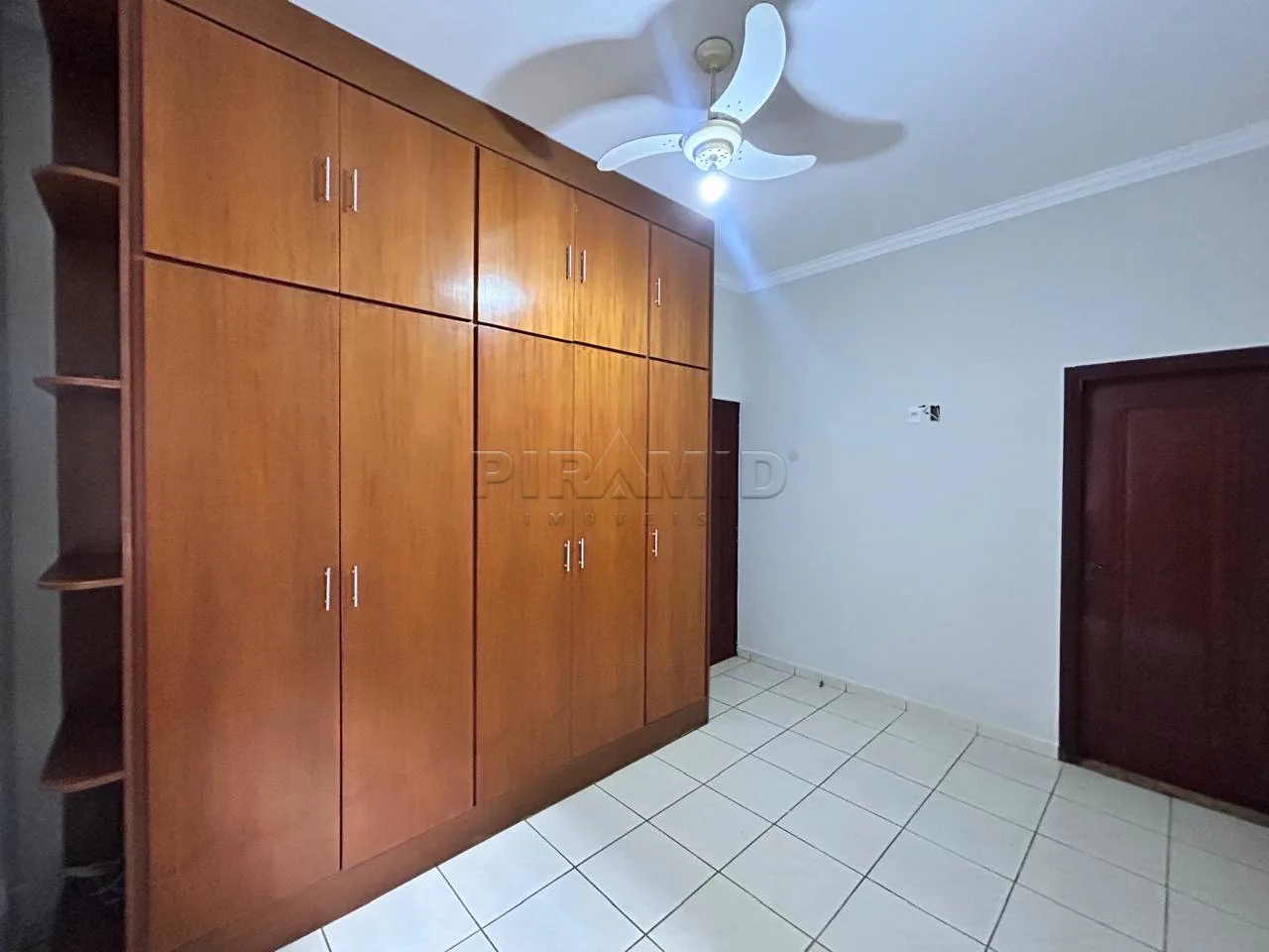 Alugar Casa / Padr&atilde;o em Ribeir&atilde;o Preto R$ 3.500,00 - Foto 23