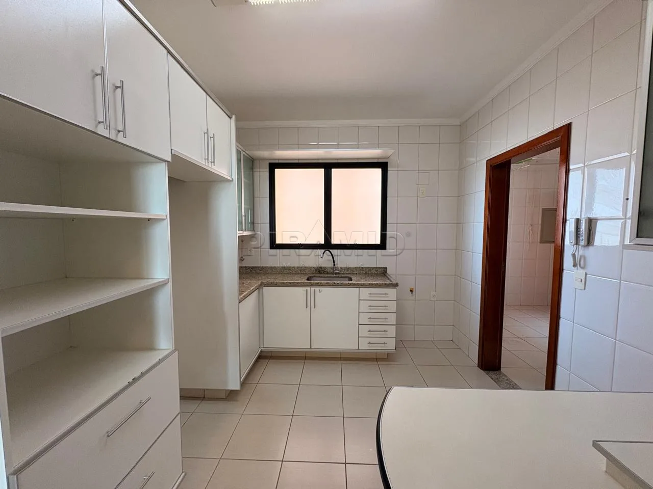 Alugar Apartamento / Padr&atilde;o em Ribeir&atilde;o Preto R$ 4.200,00 - Foto 5