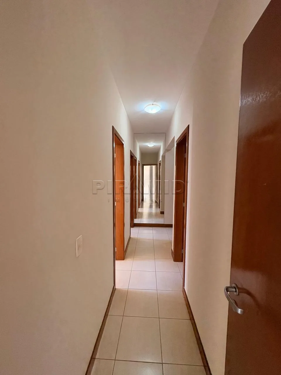 Alugar Apartamento / Padr&atilde;o em Ribeir&atilde;o Preto R$ 4.200,00 - Foto 12