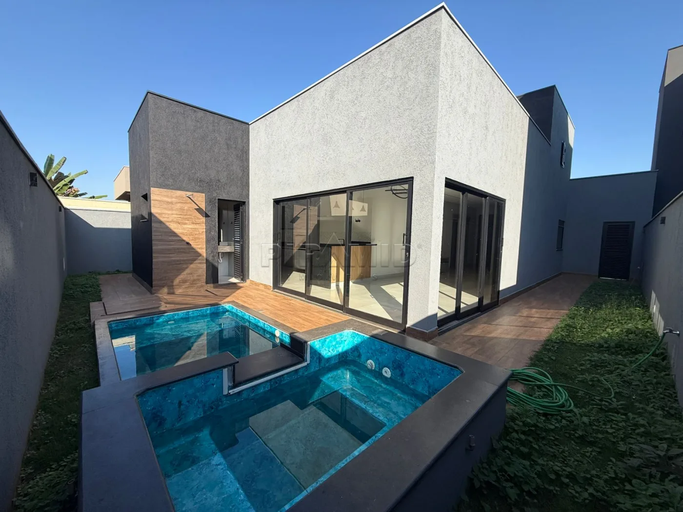 Alugar Casa / Condom&iacute;nio em Ribeir&atilde;o Preto R$ 6.000,00 - Foto 1