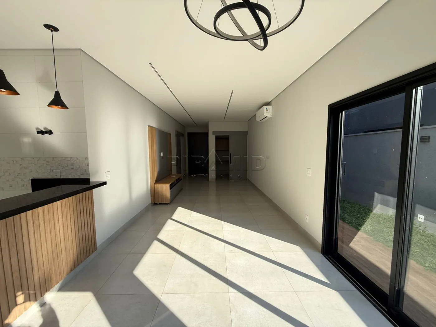 Alugar Casa / Condom&iacute;nio em Ribeir&atilde;o Preto R$ 6.000,00 - Foto 4