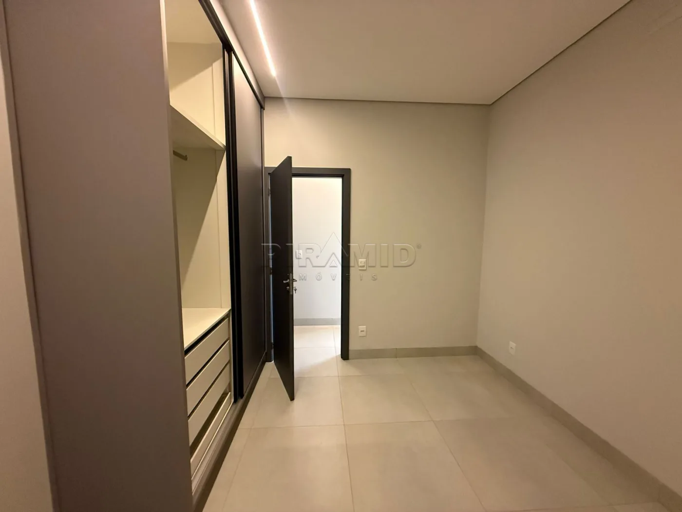 Alugar Casa / Condom&iacute;nio em Ribeir&atilde;o Preto R$ 6.000,00 - Foto 14
