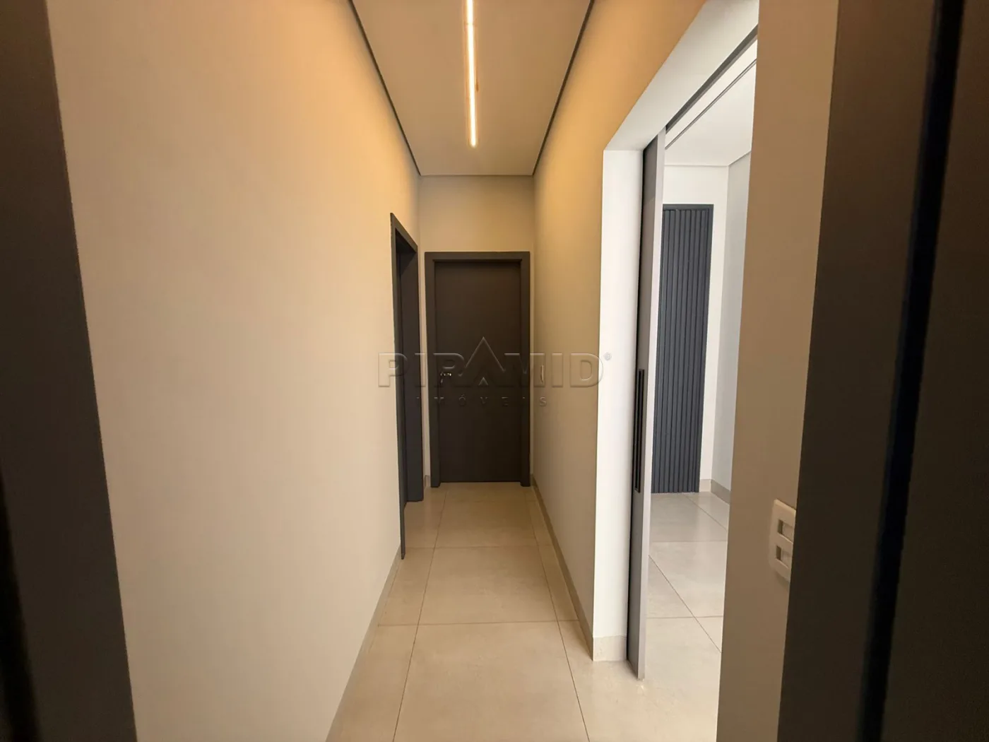 Alugar Casa / Condom&iacute;nio em Ribeir&atilde;o Preto R$ 6.000,00 - Foto 20